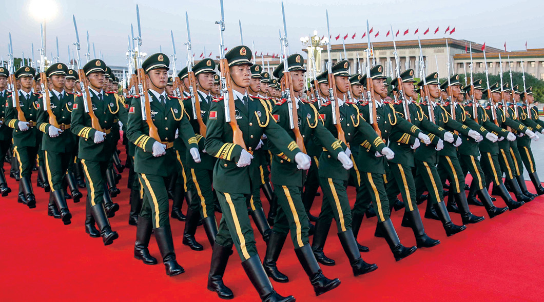 Photo of Chinese soldiers marching in sync