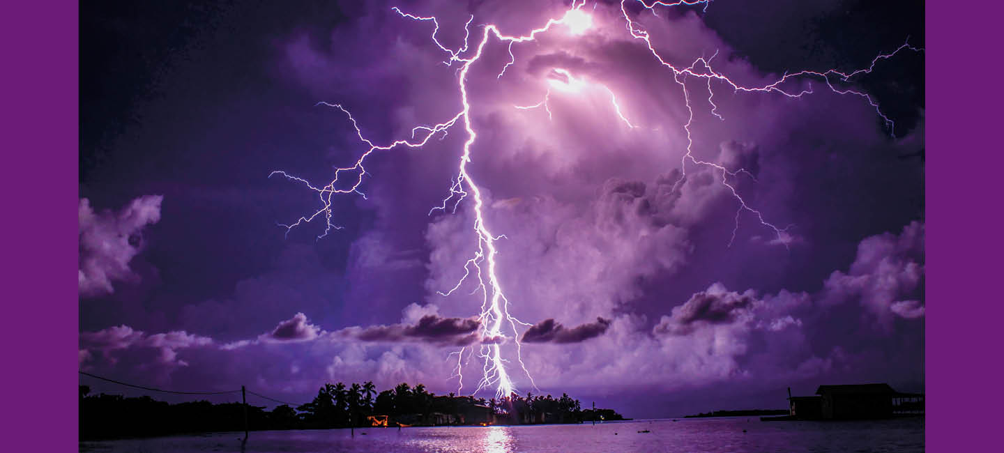 Image of lightning bolts during the night