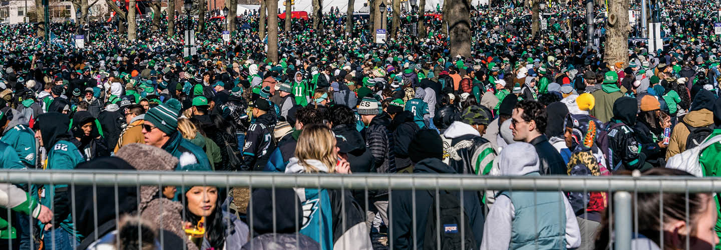 Image of a huge crowd of people